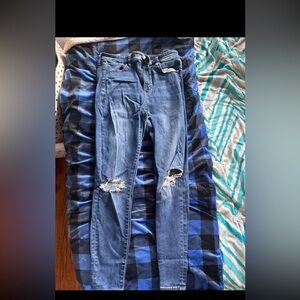 American eagle size 10 ripped skinny jeans